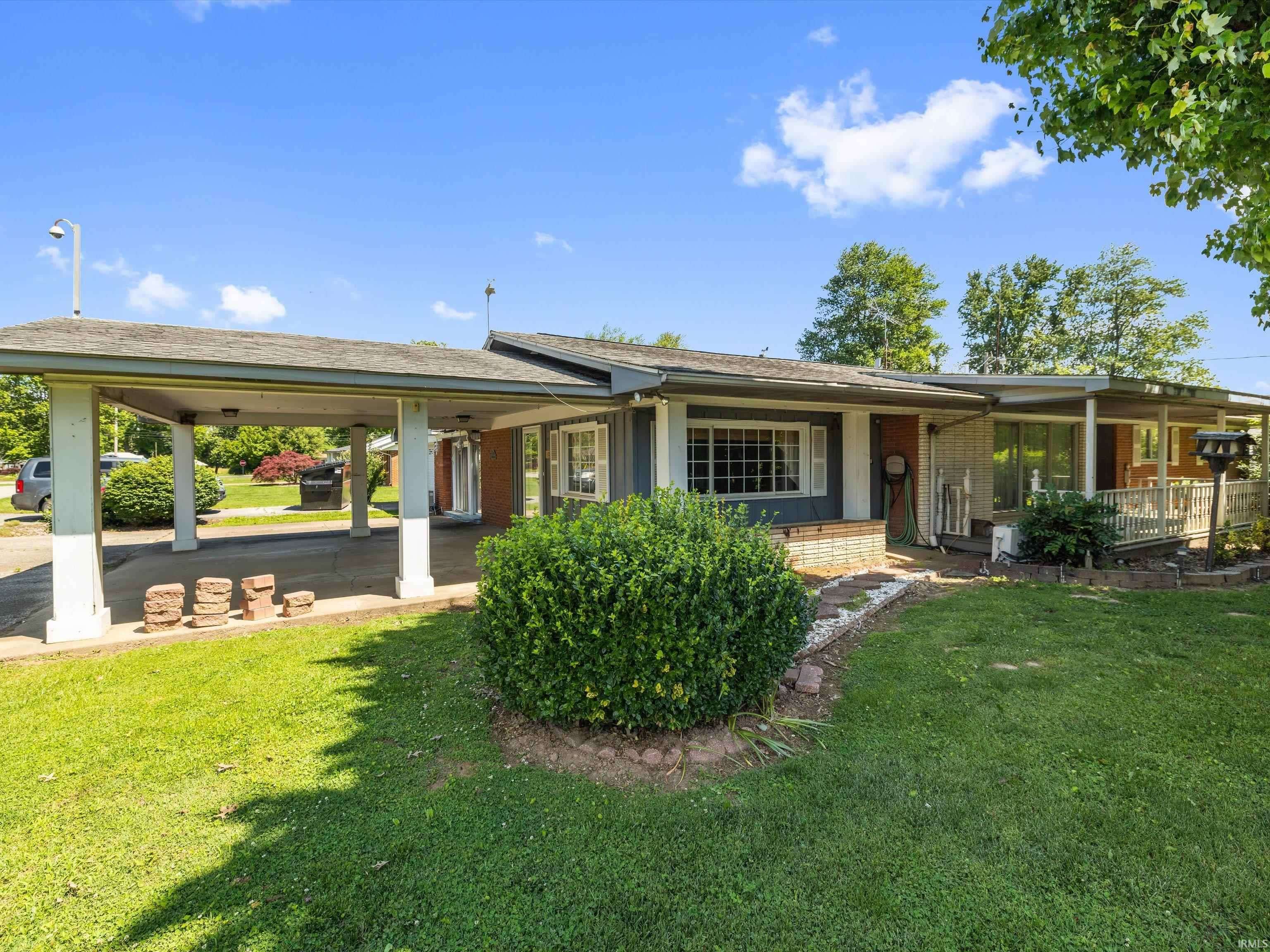 105 Evergreen Drive, Grandview, IN 47615