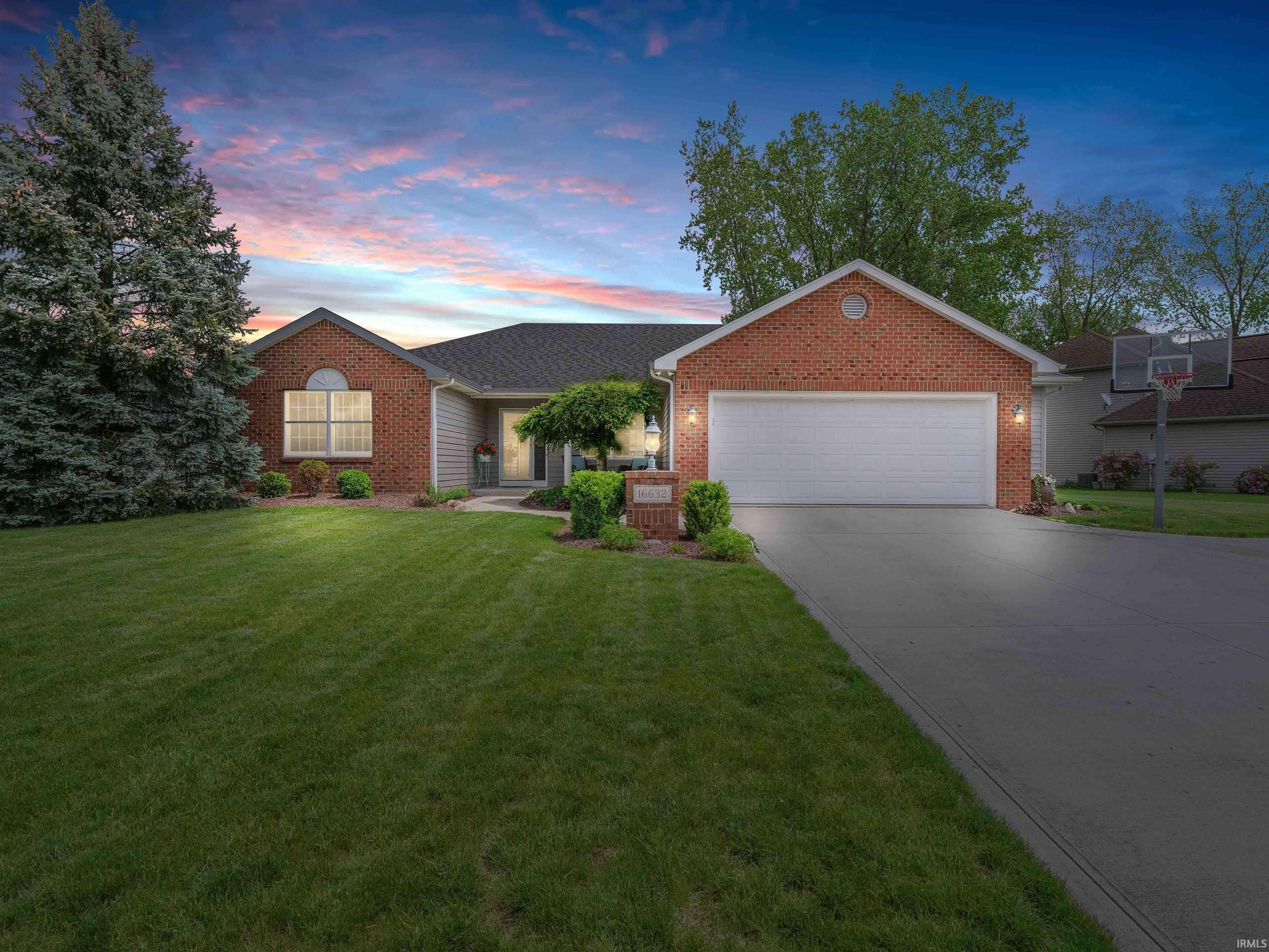 16632 Amethyst Parkway, Fort Wayne, IN 46845