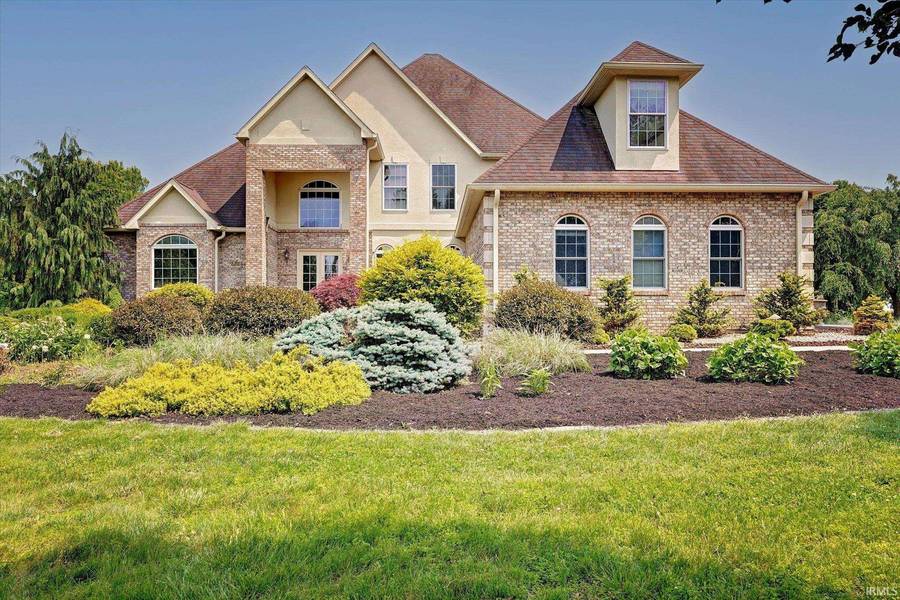 8667 S Strain Ridge Road, Bloomington, IN 47401