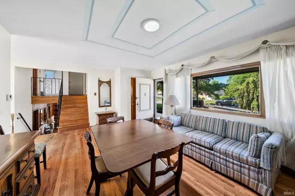 South Bend, IN 46635-1949,1648 Vernerlee Lane