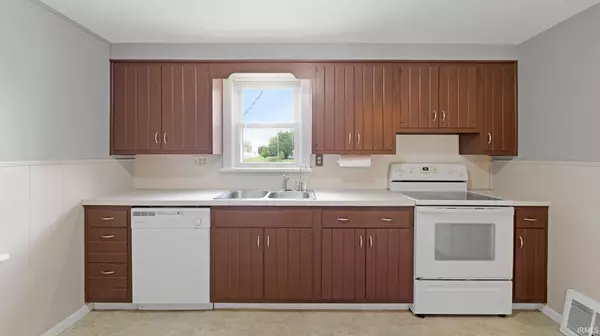 Fort Wayne, IN 46802-3842,2320 Whitmore Avenue