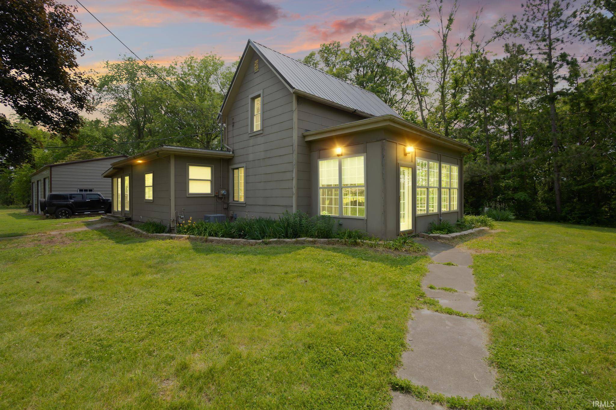 10737 N Lower Lakeshore Drive, Monticello, IN 47960