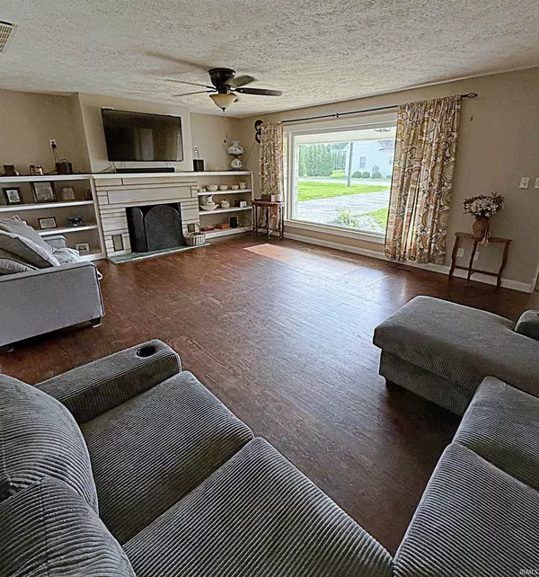 Elnora, IN 47529,759 S Odon Street