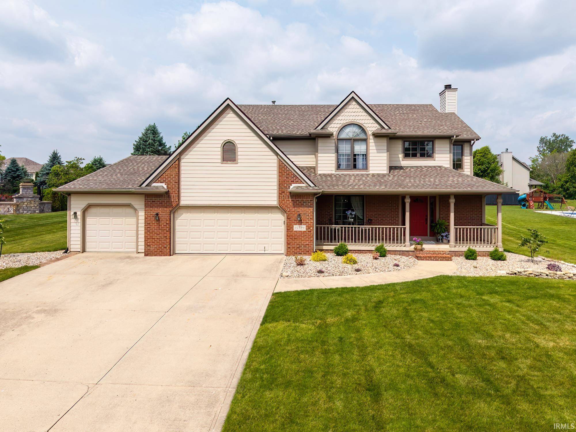 15329 Laurel Ridge Place, Leo, IN 46765-9308