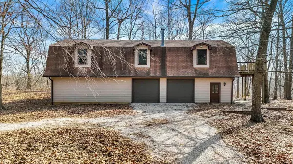 677 Manger Road, Boonville, IN 47601-8353