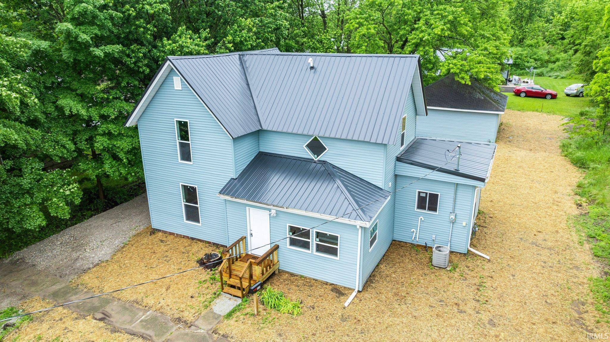 313 S Oak Street, Albion, IN 46701