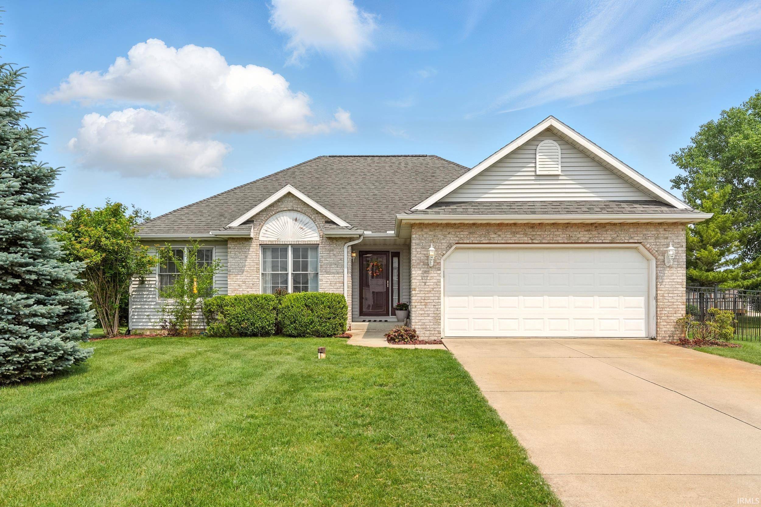 1418 Winchester Court, Winona Lake, IN 46590-5779