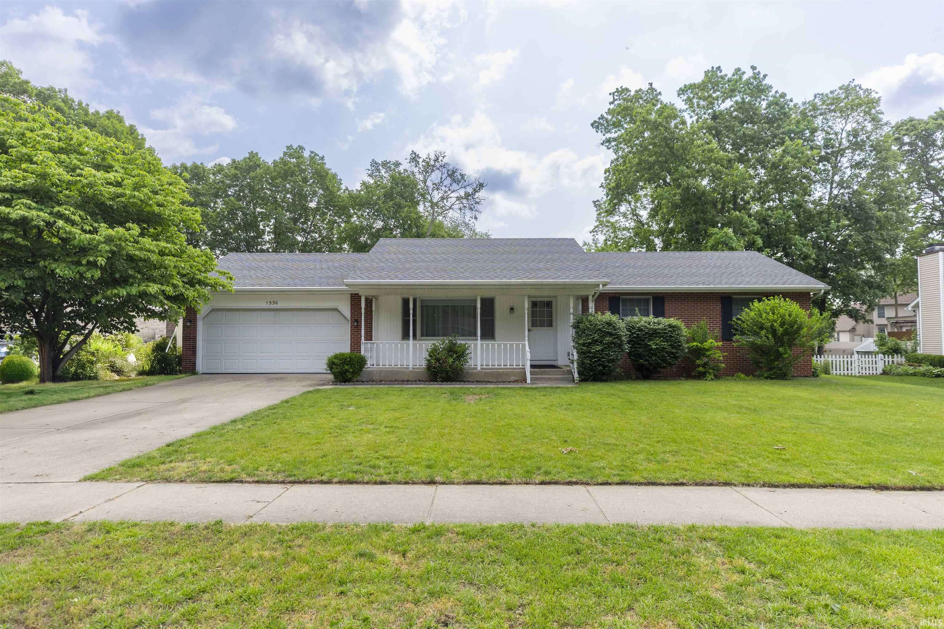 1530 Shelton Drive, Mishawaka, IN 46544