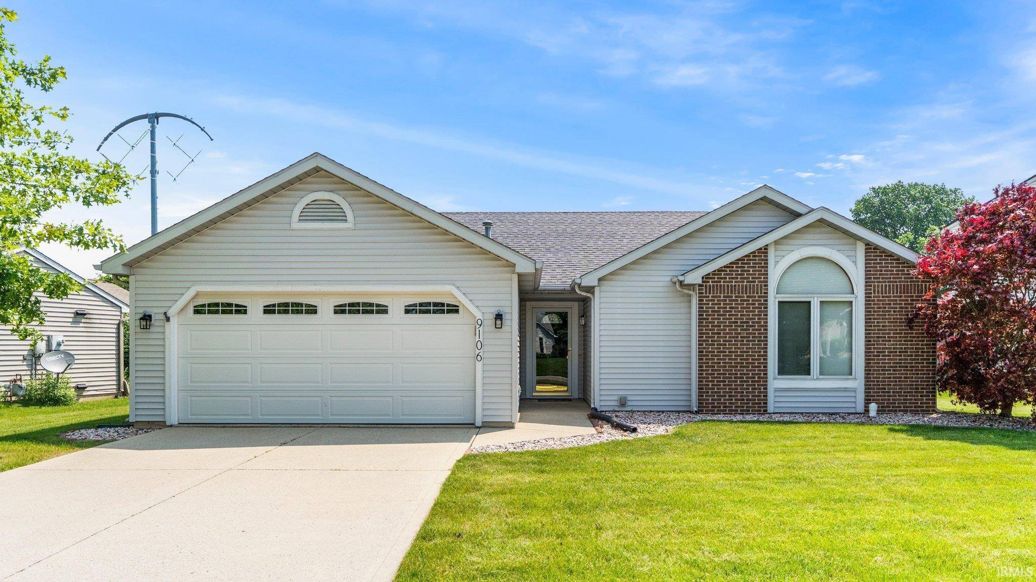 9106 Olmston Drive, Fort Wayne, IN 46825