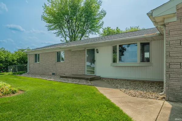 Greentown, IN 46936,483 N 1100 EAST