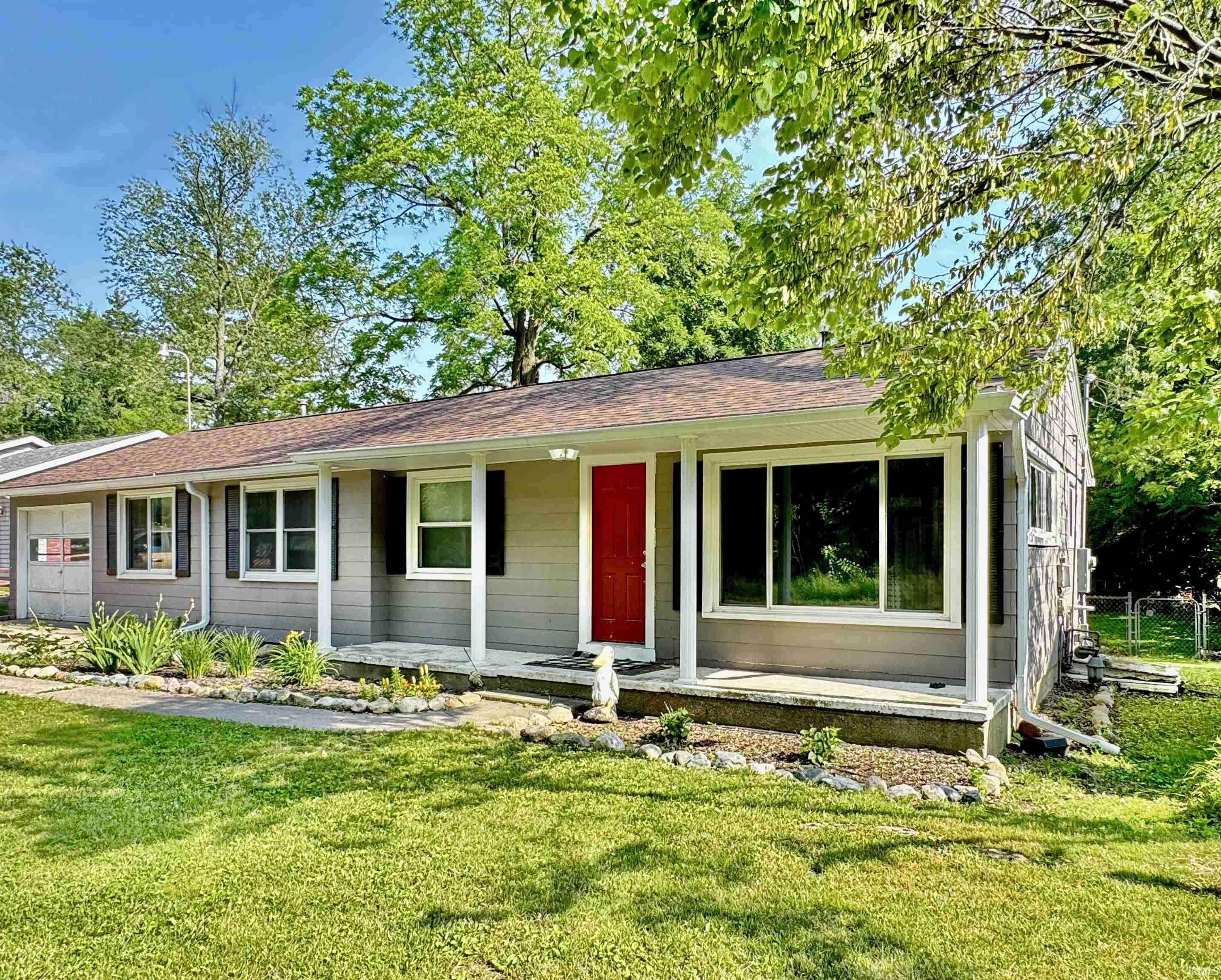 8247 E Epworth Forest Road, North Webster, IN 46555
