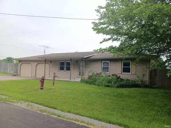 1612 Meadow Street, Carmi, IL 62821