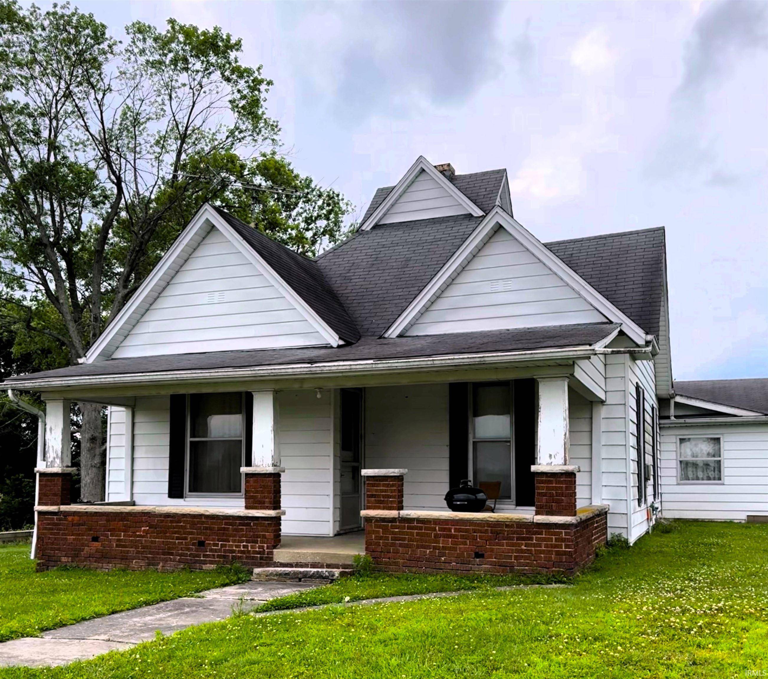 495 Ridge Road, Williams, IN 47470