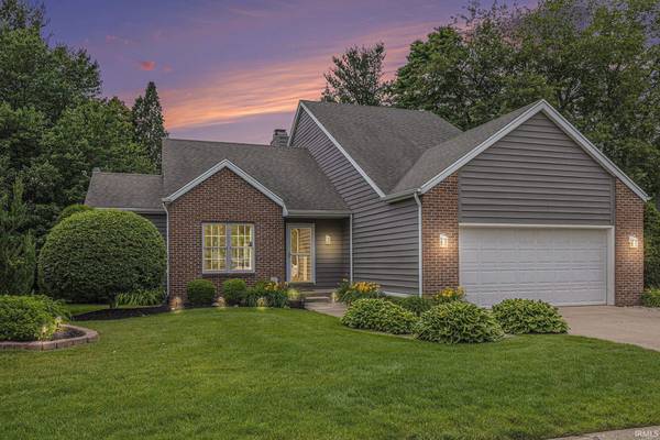 51679 Stoneham Way, Granger, IN 46530