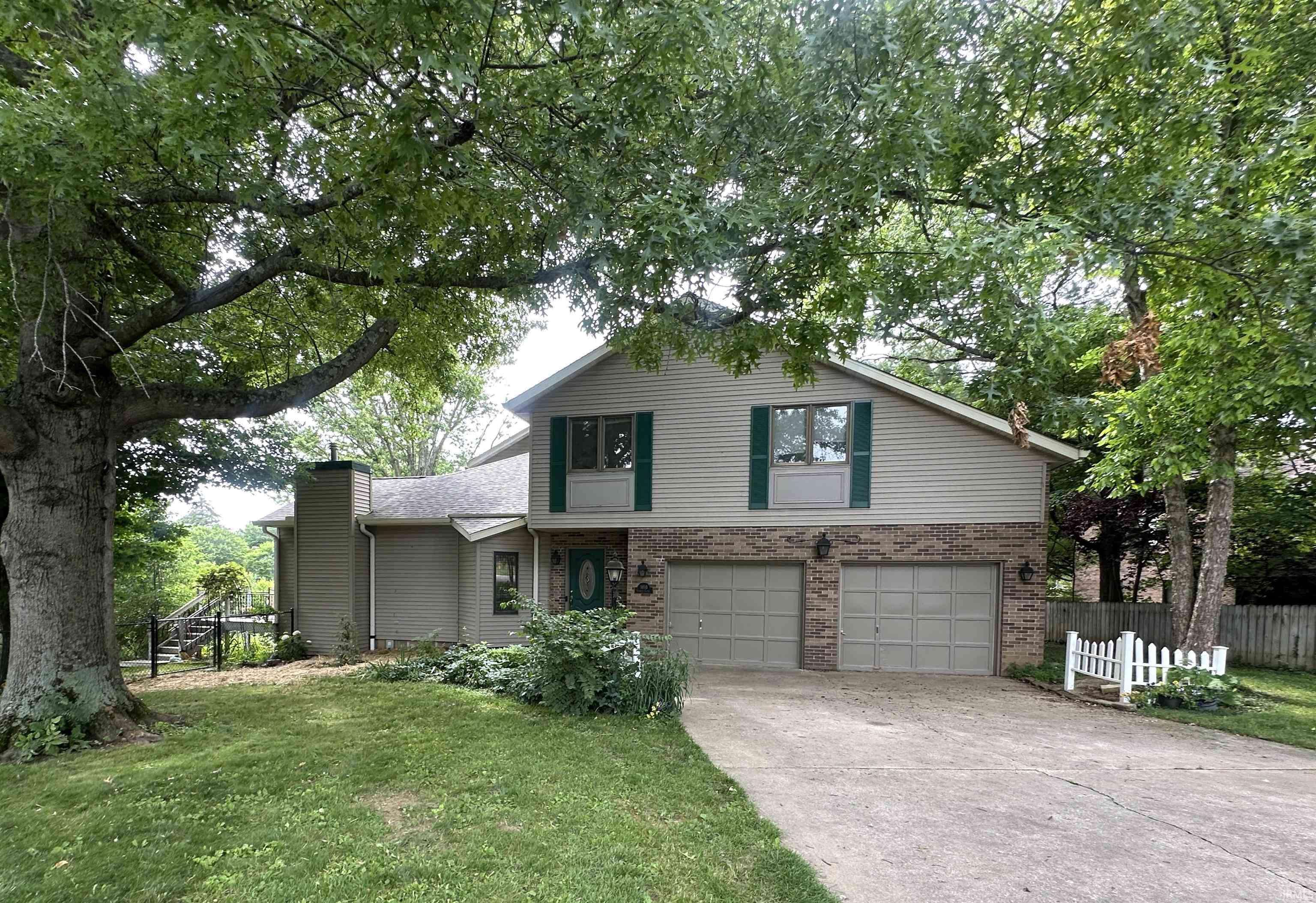 3108 E Charles Court, Bloomington, IN 47401-4403