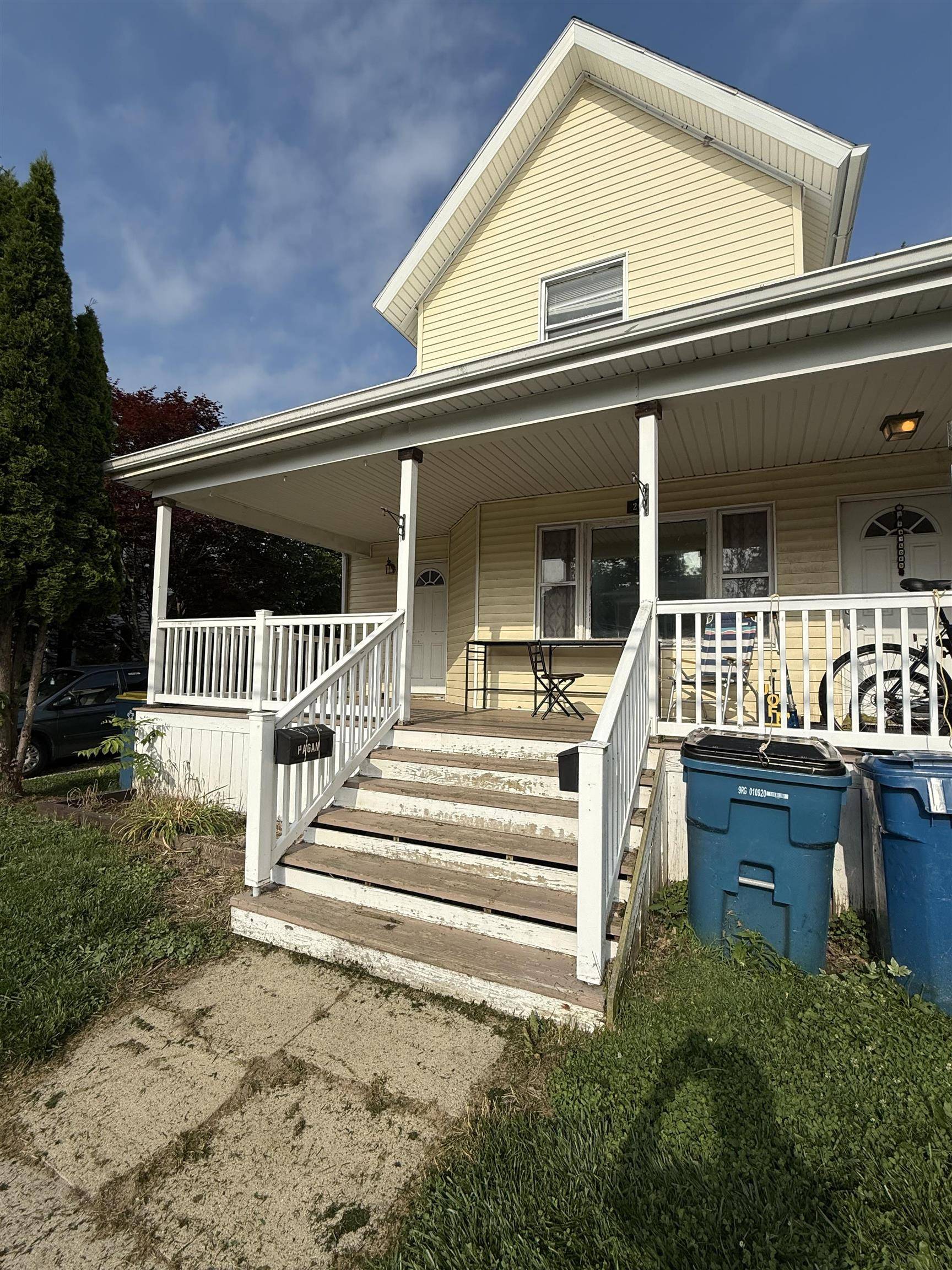 204 S West Street, Angola, IN 46703-1846