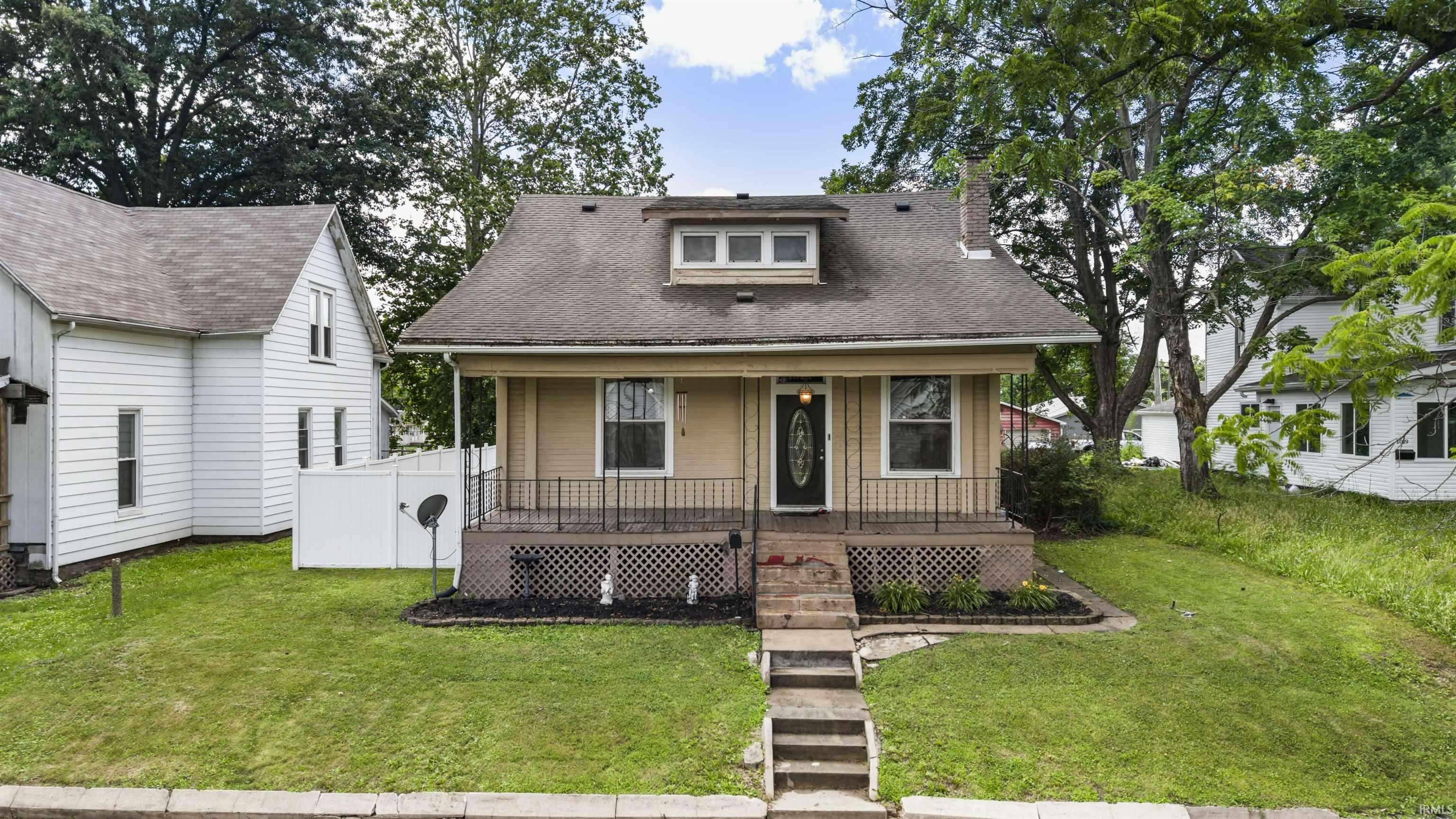 1027 S Gibson Street, Princeton, IN 47670