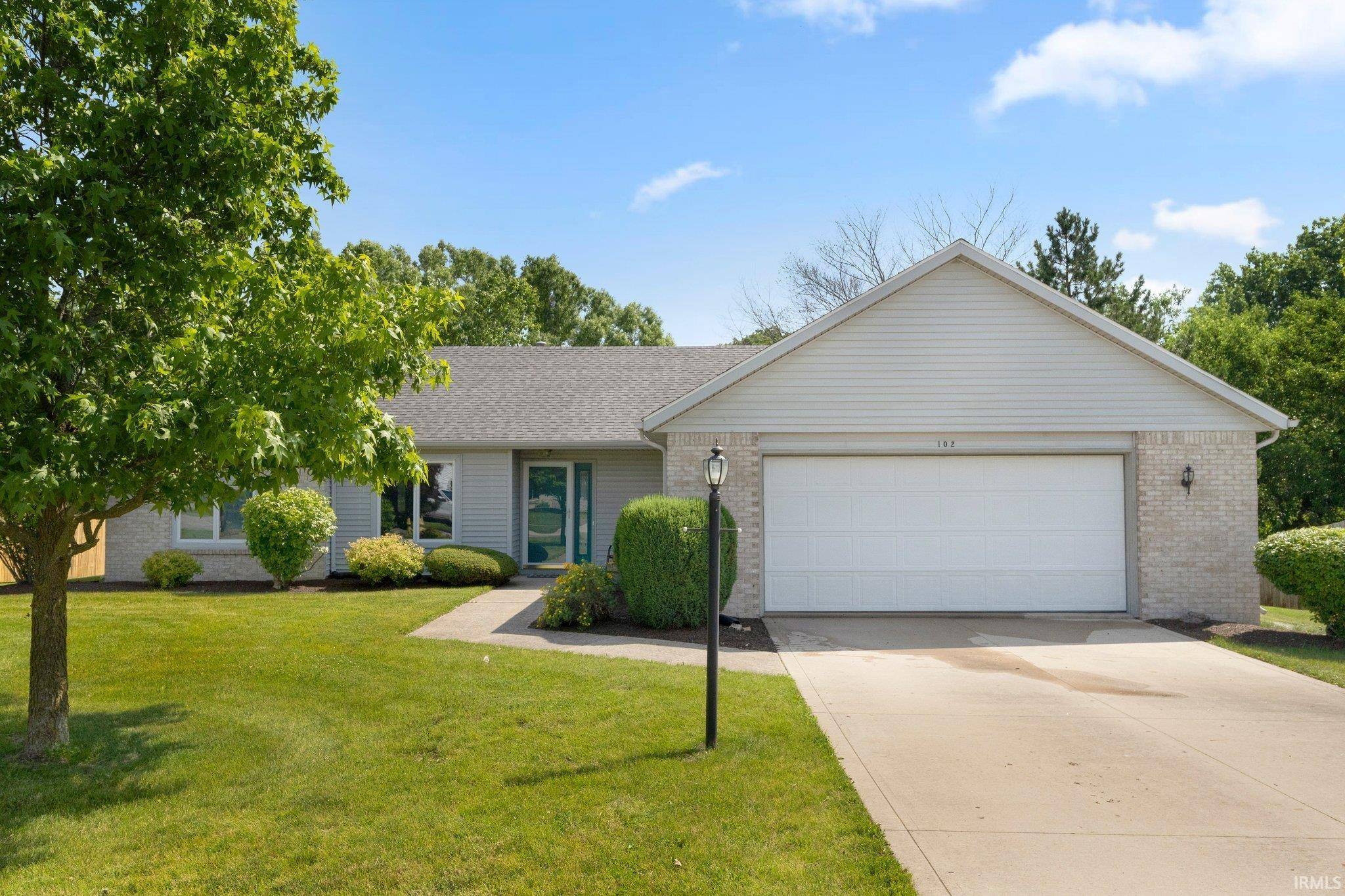 102 Peggy Lane, Avilla, IN 46710