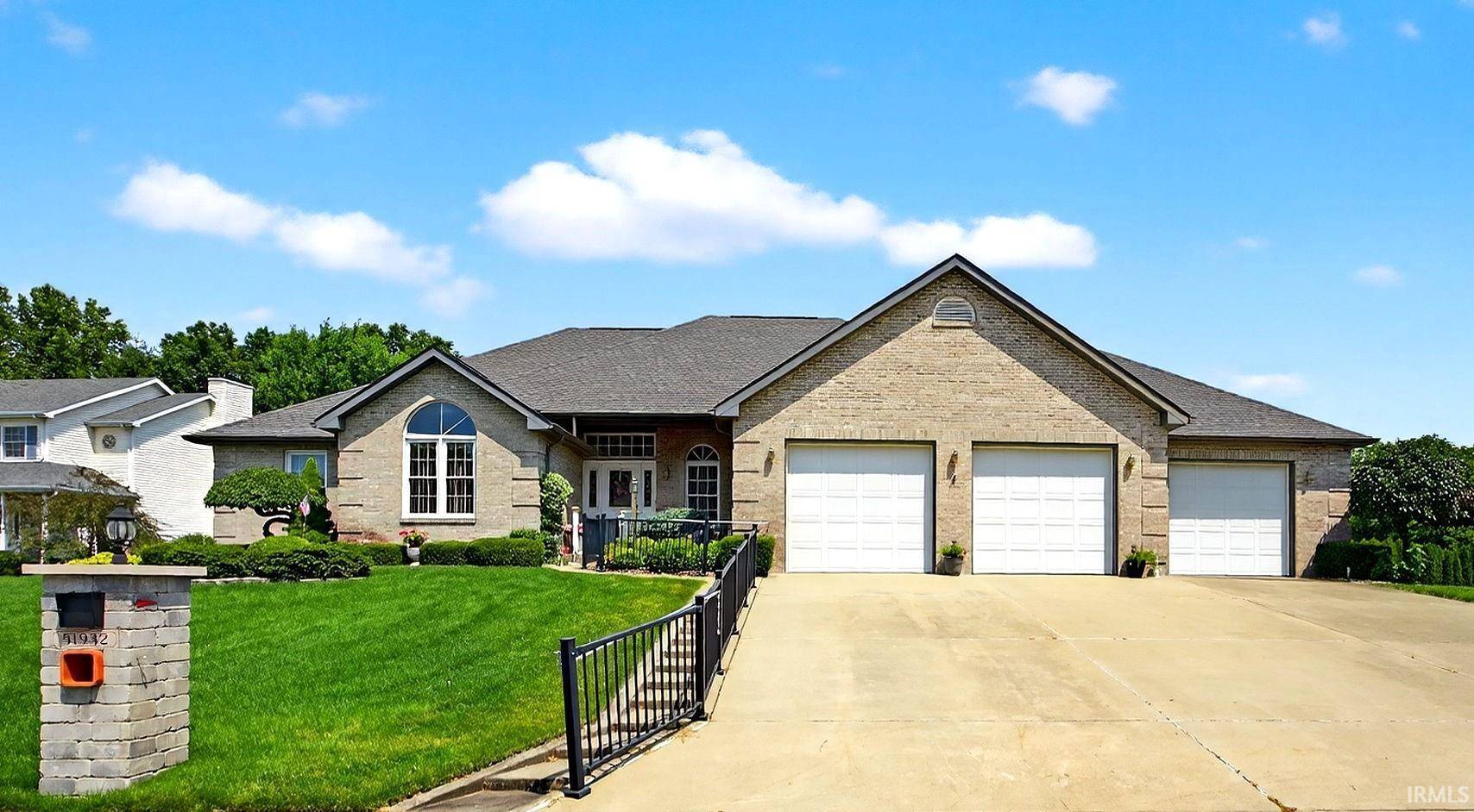 51932 Sandy Lane Drive, Granger, IN 46530-4653