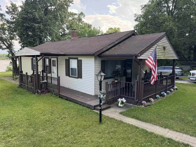 26096 Lakewood Drive, South Bend, IN 46628-5845