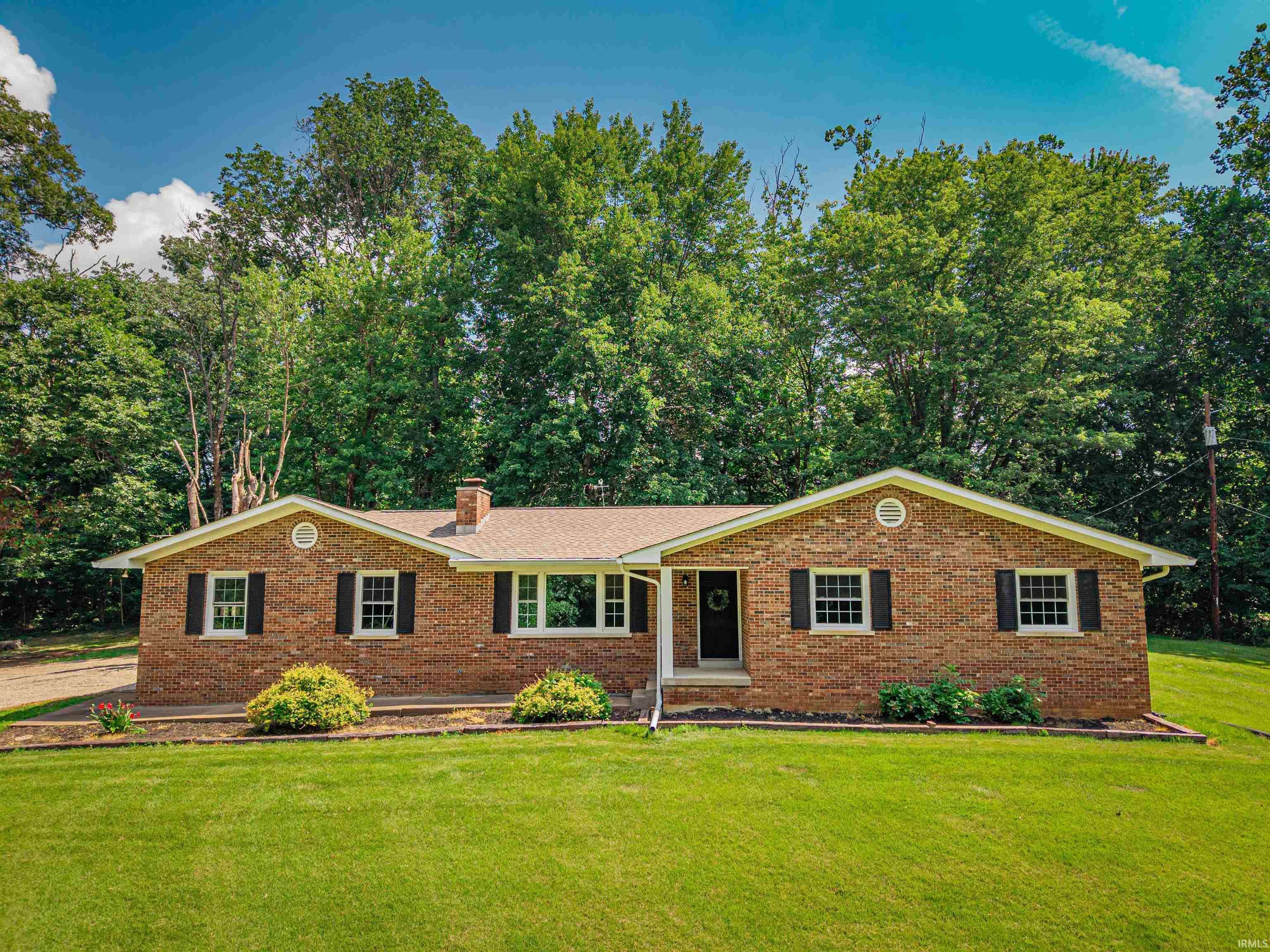 5411 booker Road, Evansville, IN 47720