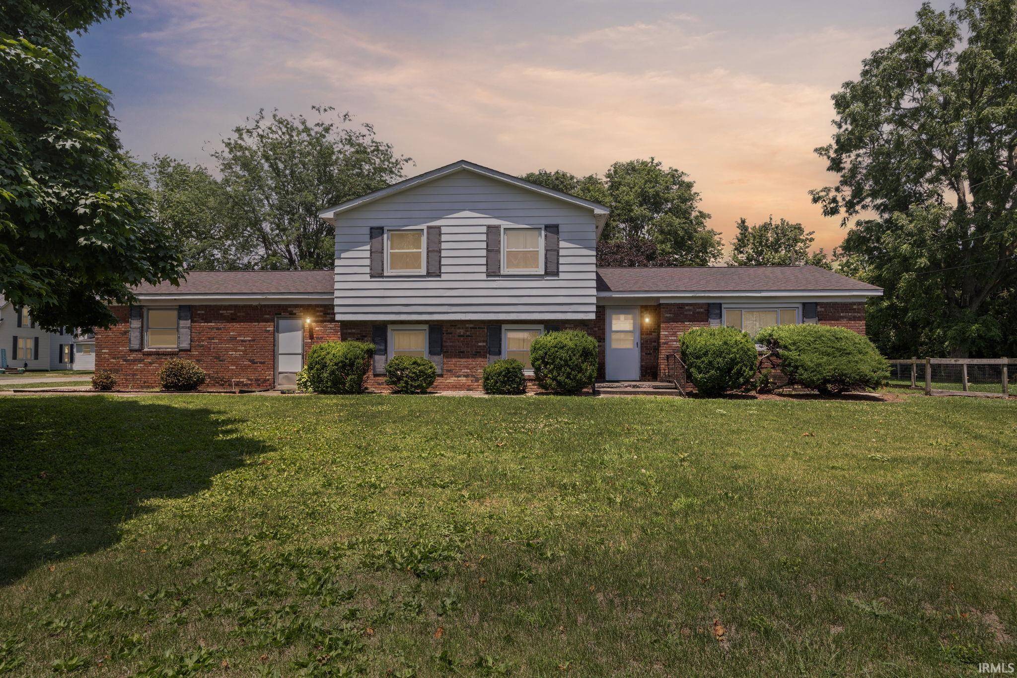 303 N Center Street, Boswell, IN 47921