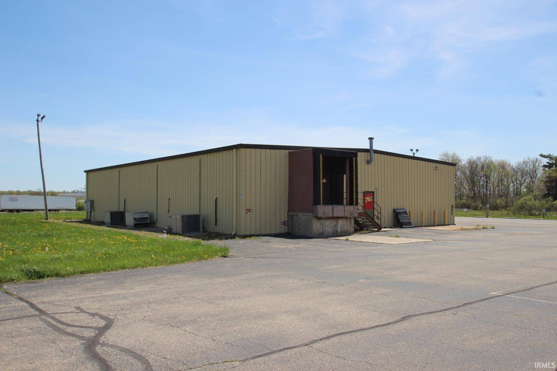 863 W 50 N, Wabash, IN 46992
