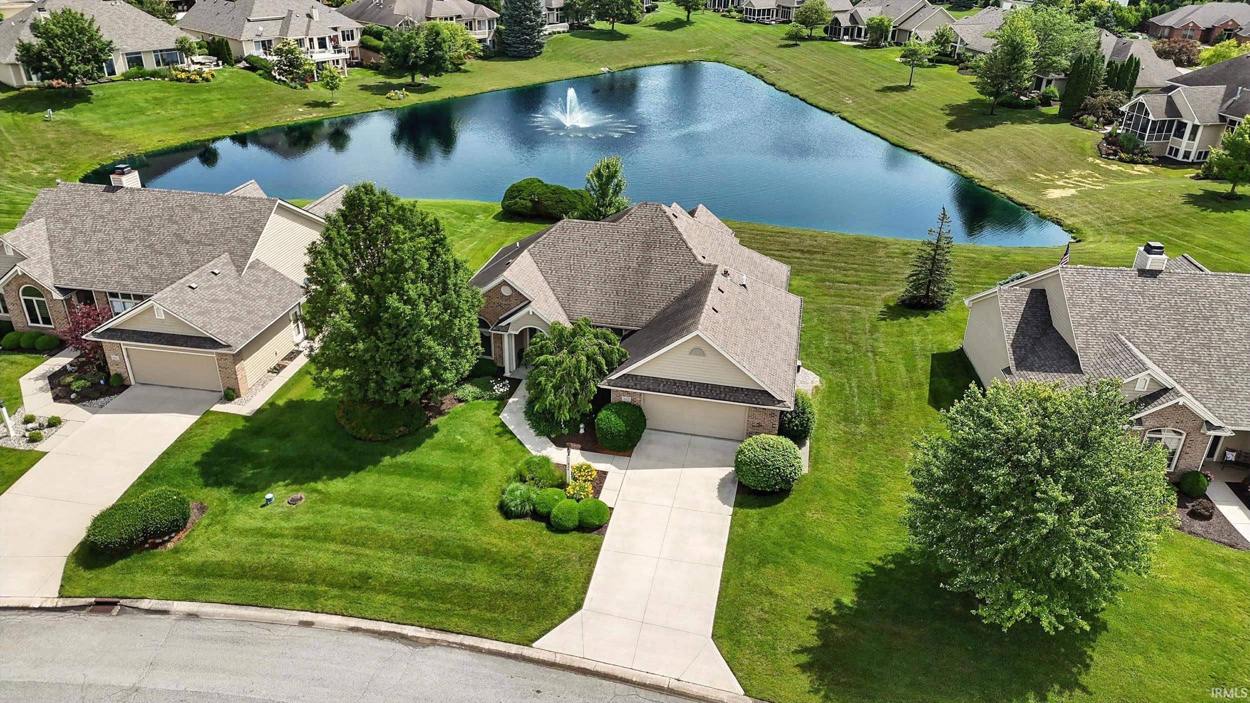 425 Bayspring Drive, Fort Wayne, IN 46804