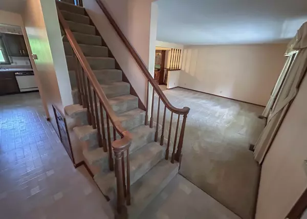 Angola, IN 46703-9587,360 E 280 N