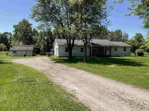 13928 Parent Road, New Haven, IN 46774