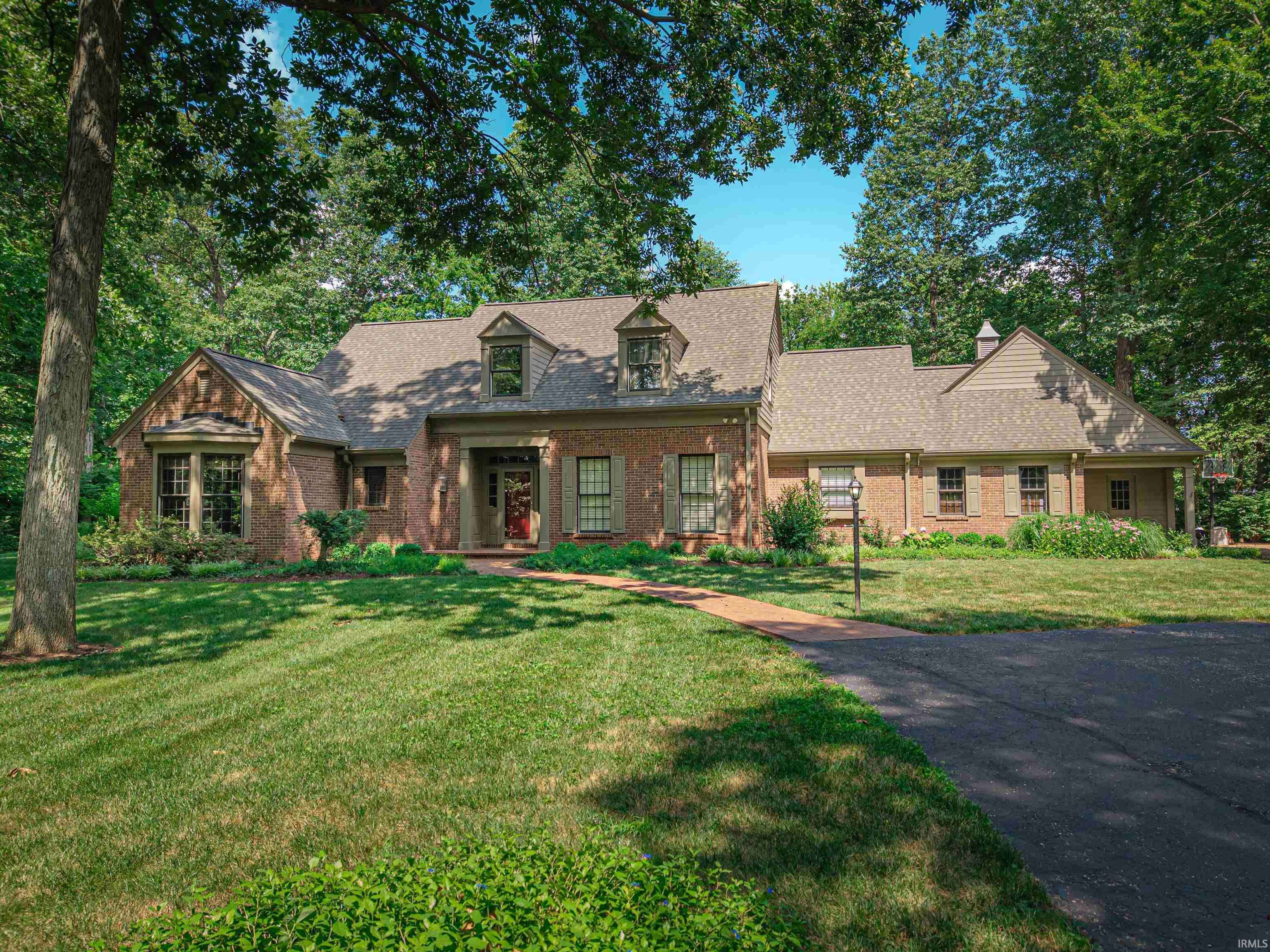 10641 Old Plantation Drive, Evansville, IN 47725