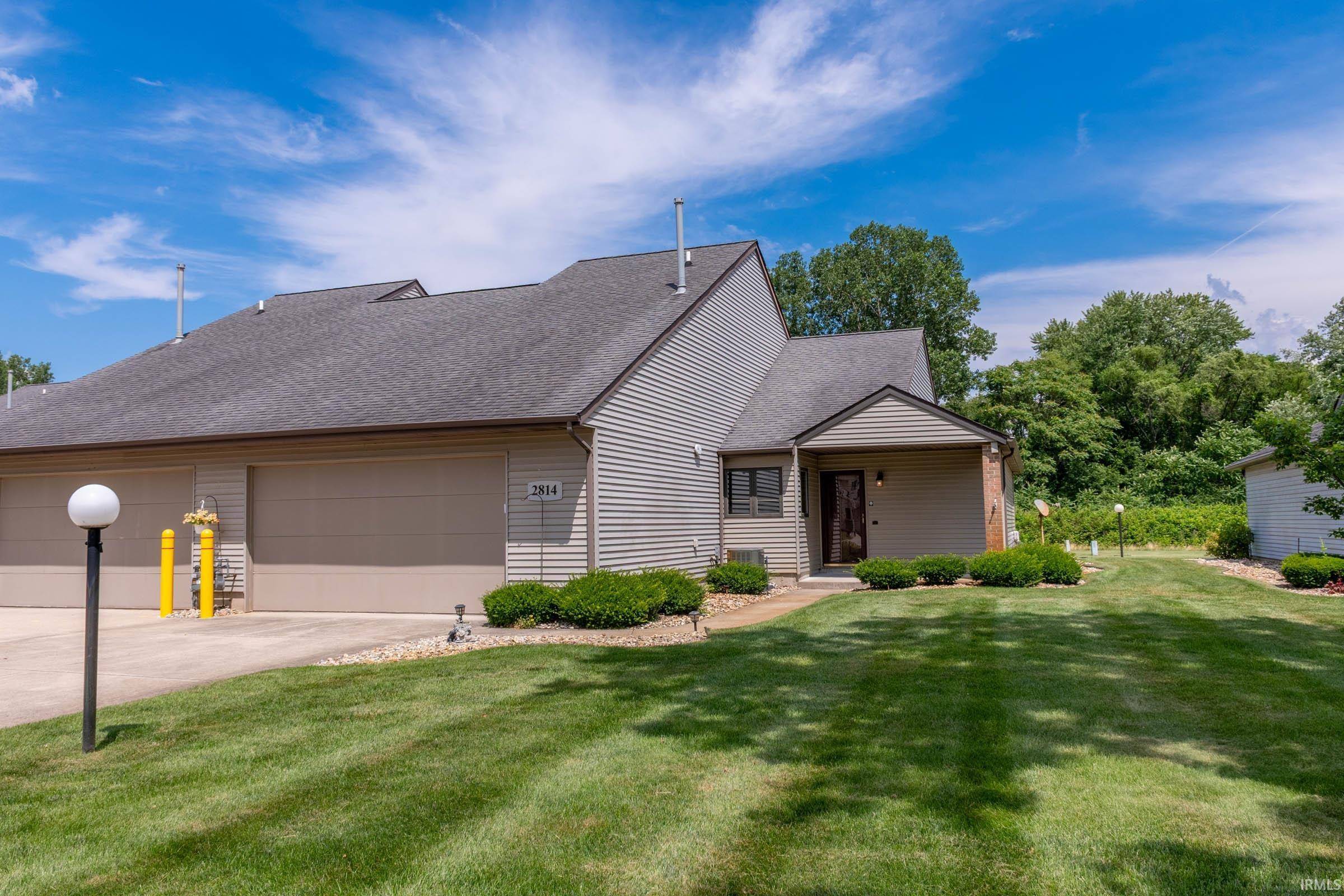 2814 Freda Dr., Elkhart, IN 46514-5452