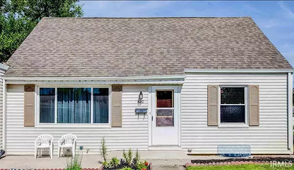 820 Greenview Avenue,  South Bend,  IN 46619