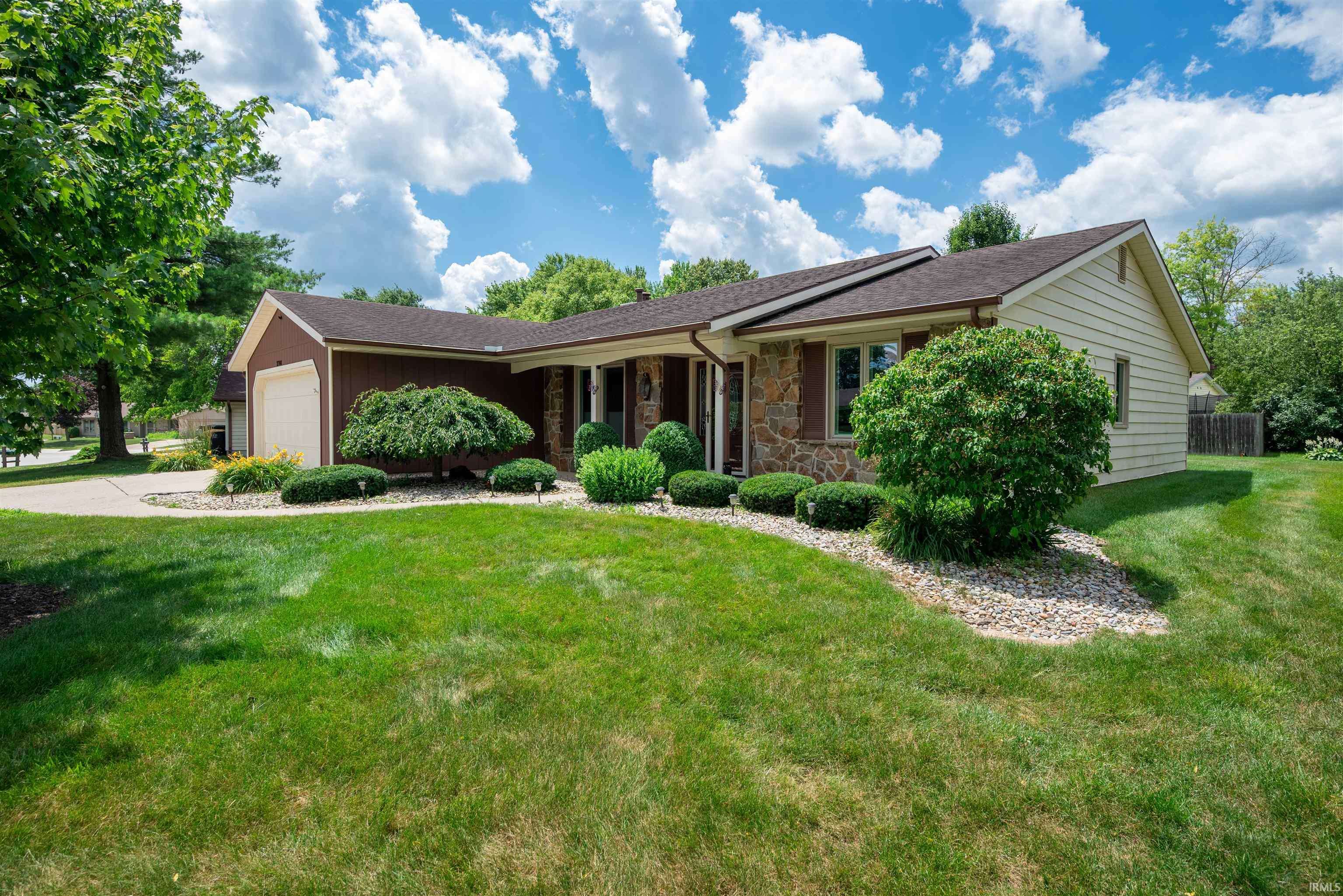 3708 Marchfield Place, Fort Wayne, IN 46804