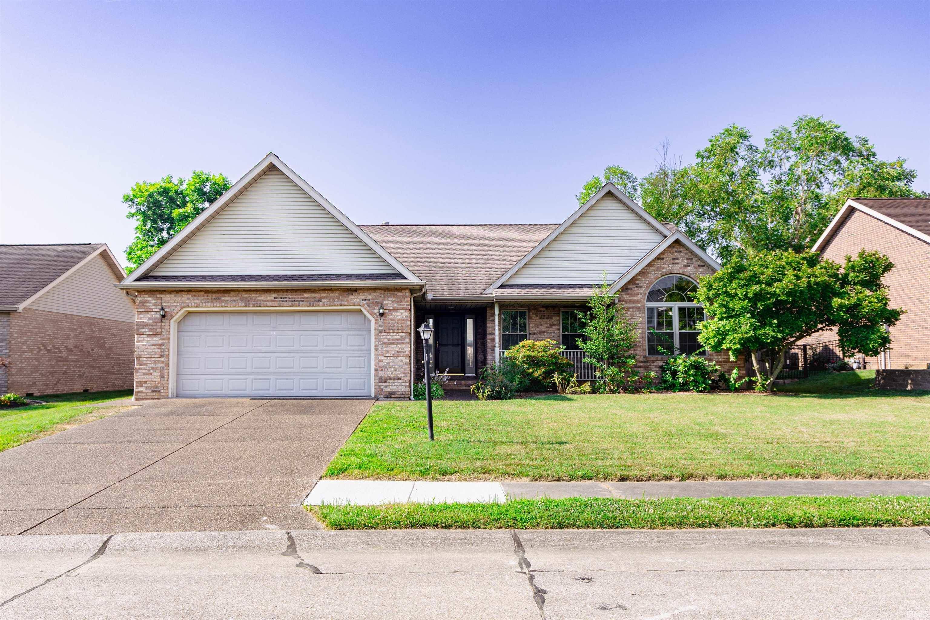 631 Lancelot Drive, Evansville, IN 47711