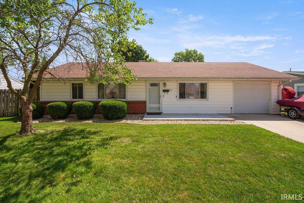 820 WITHERSPOON Drive, Kokomo, IN 46901