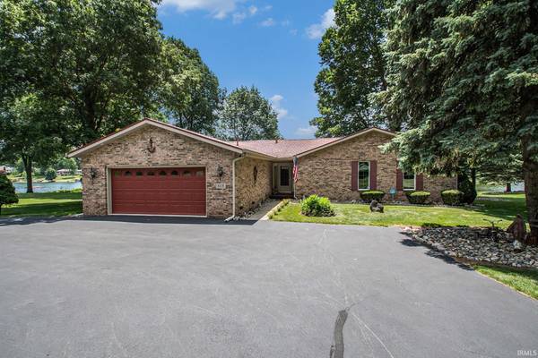 608 North Shore Drive, Kendallville, IN 46755