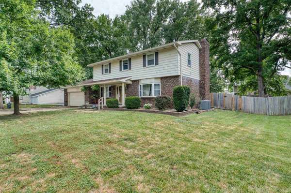 6819 Pinehurst Drive, Evansville, IN 47711