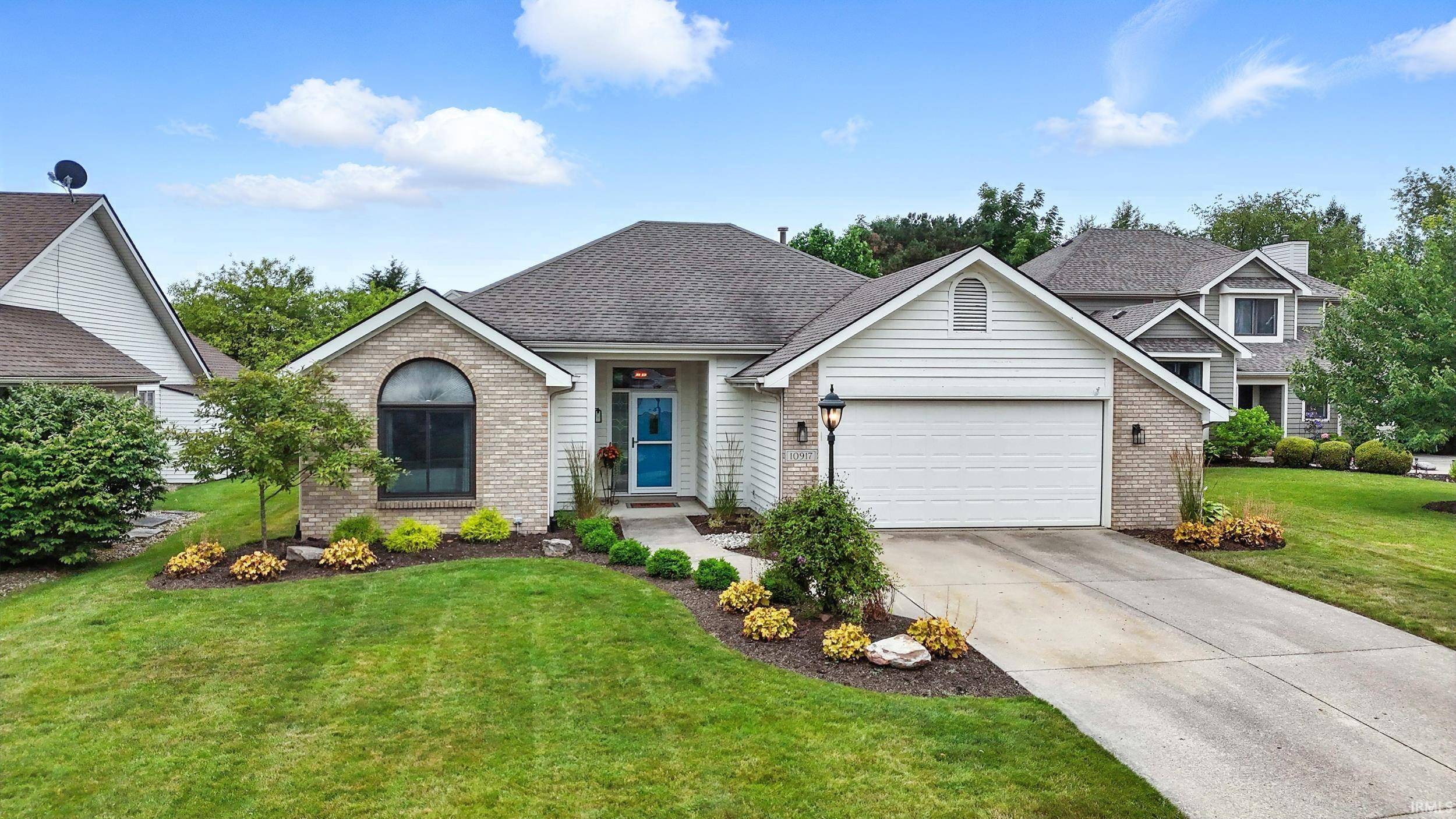 10917 Mill Lake Cove, Fort Wayne, IN 46845