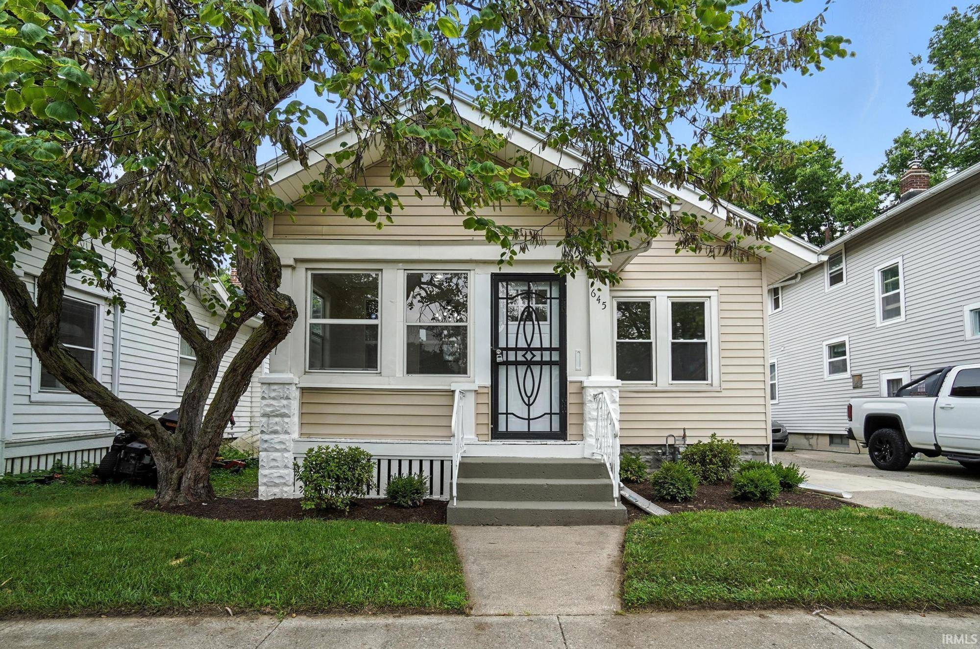 645 Anderson Avenue, Fort Wayne, IN 46805-4103