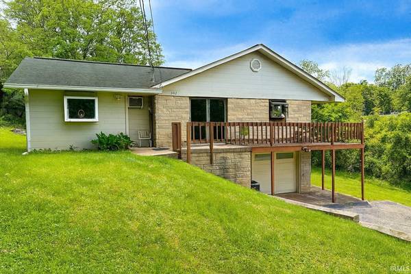 302 S Edgewood Drive, Ellettsville, IN 47429-1204