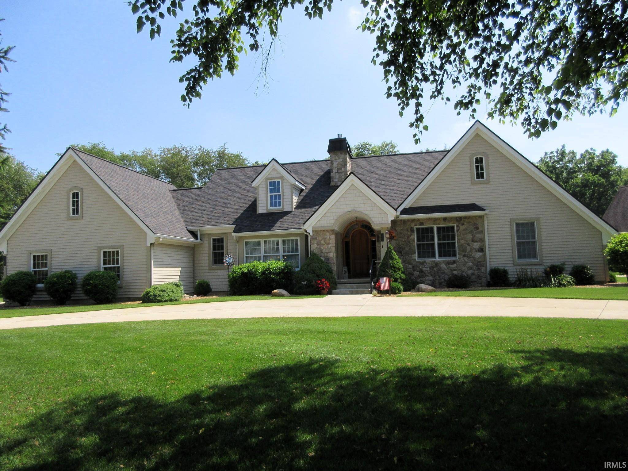 11702 W Briarwood Court, Monticello, IN 47960