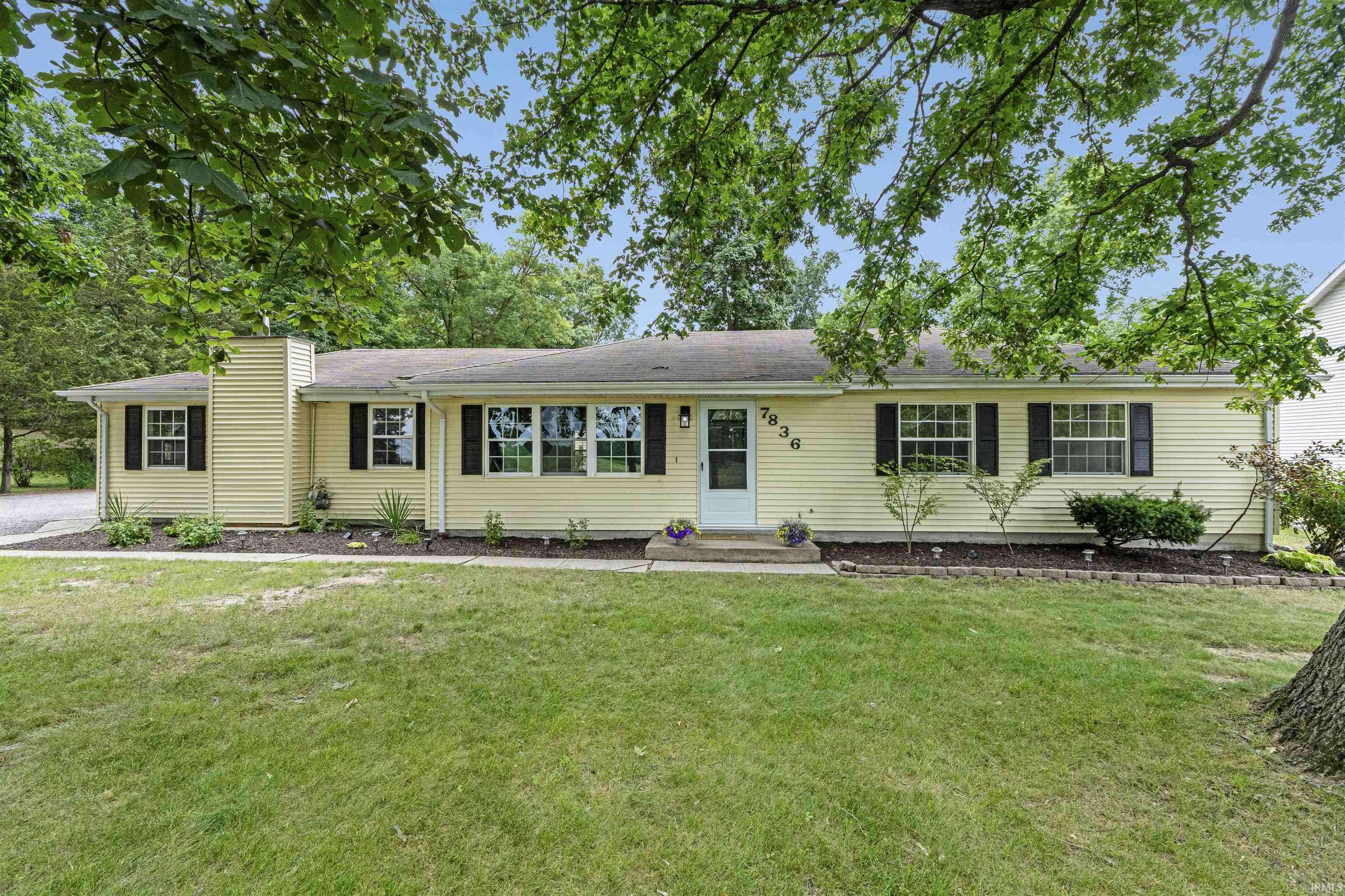 7836 Rothman Road, Fort Wayne, IN 46835-9414