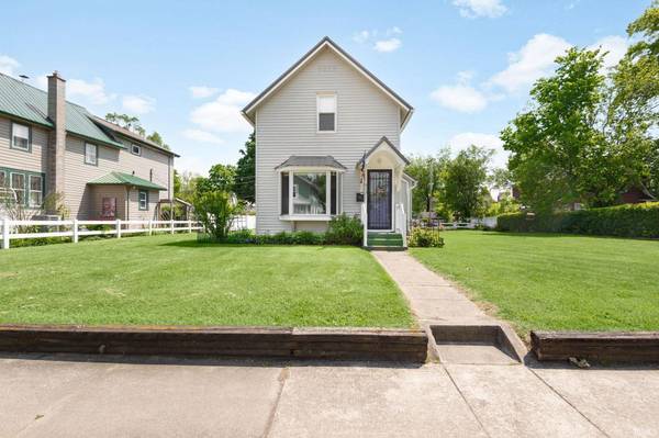 913 Cedar Street, Elkhart, IN 46514