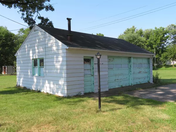 Goshen, IN 46526-2324,123 Huron Street
