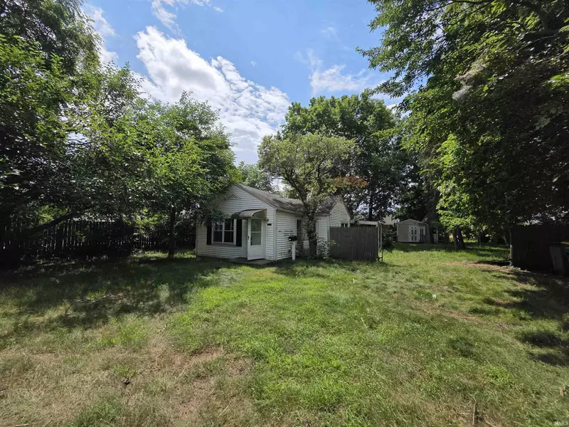 2877 Lincolnway Highway, Mishawaka, IN 46544-3546