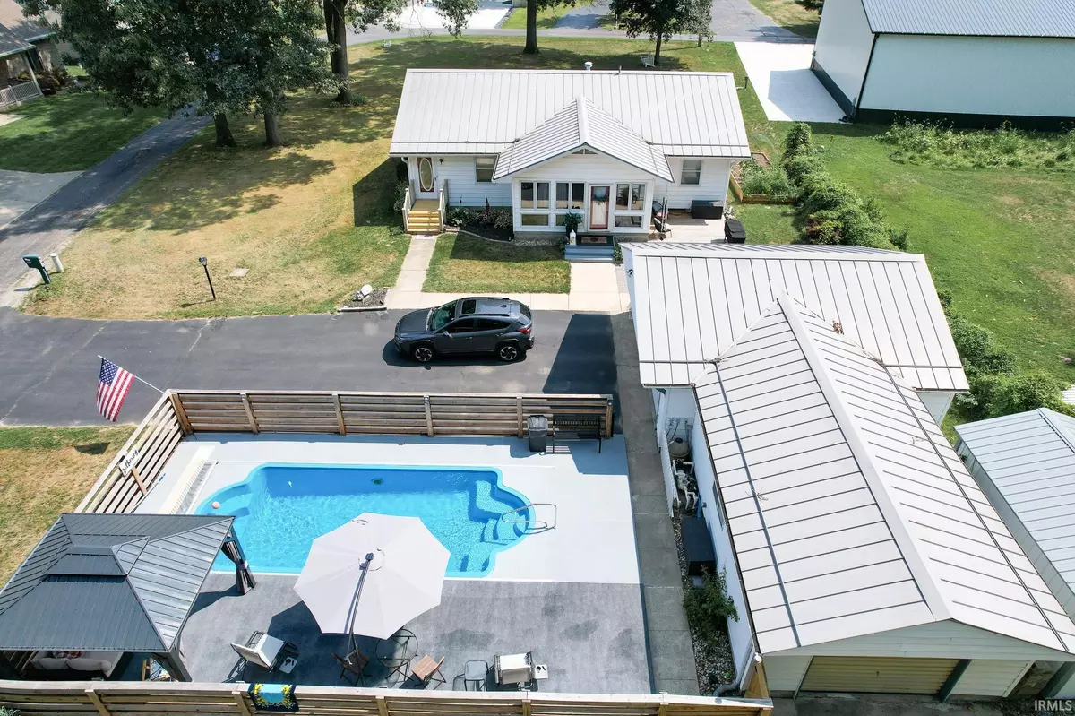 Monticello, IN 47960,5767 E Cedar Point Court