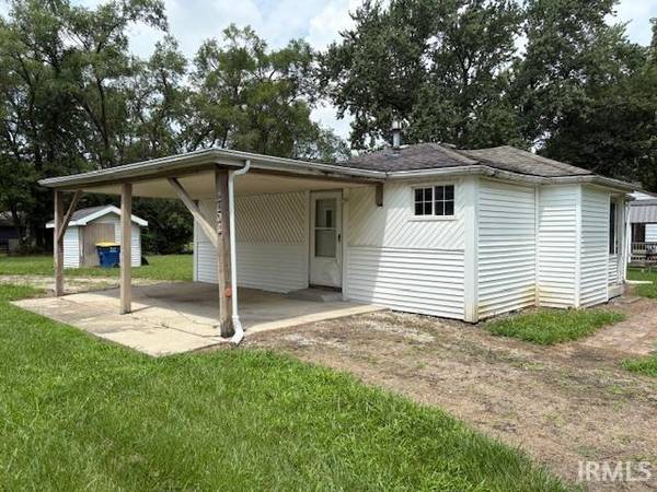 2101 N Macedonia Avenue, Muncie, IN 47303-2401