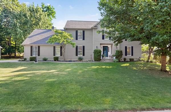 52100 Fall Creek Drive, Granger, IN 46530-6101