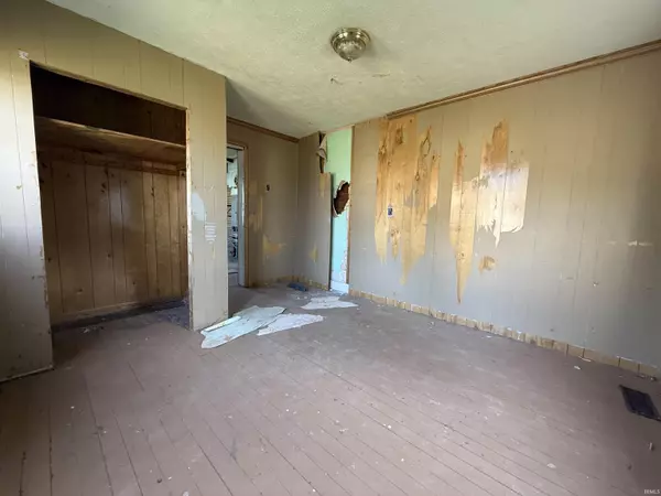 Tell City, IN 47586,1222 11th Street